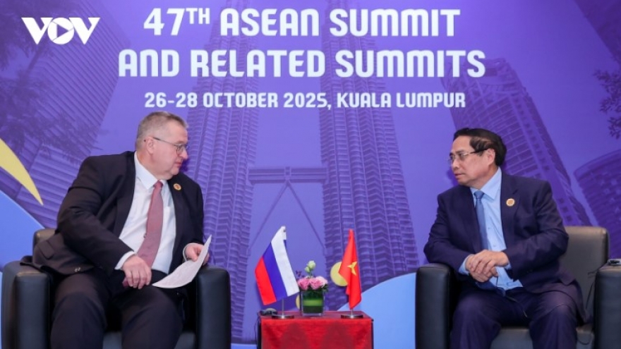 Vietnam attaches great importance to developing relations with Russia and Australia